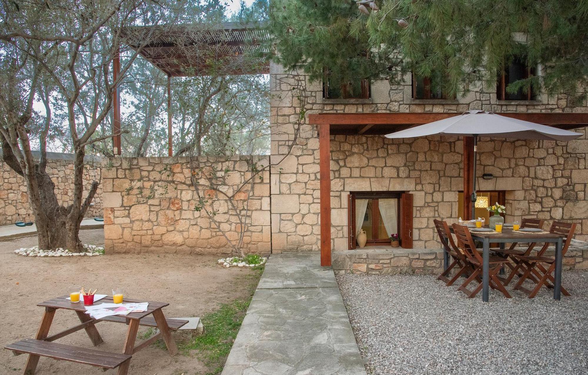 Pyrgos Ralli Estate Guesthouse Aegina Exterior photo